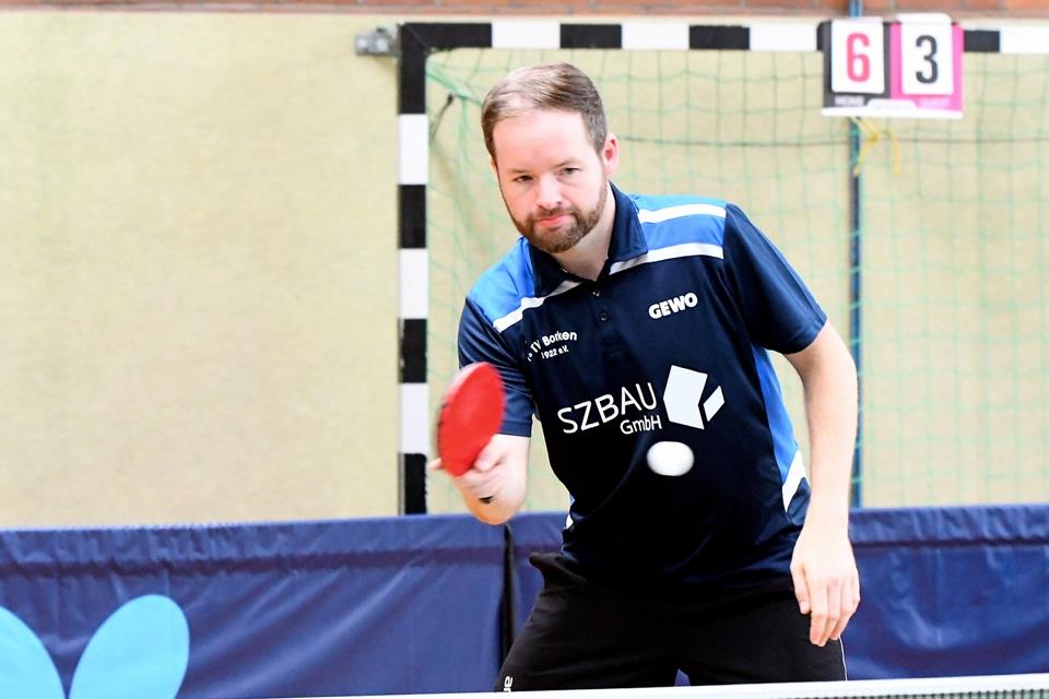 Borkens Bezirksoberliga-Spieler Thorsten Deelmann wies gegen den TSC Dorsten eine makellose Bilanz auf.