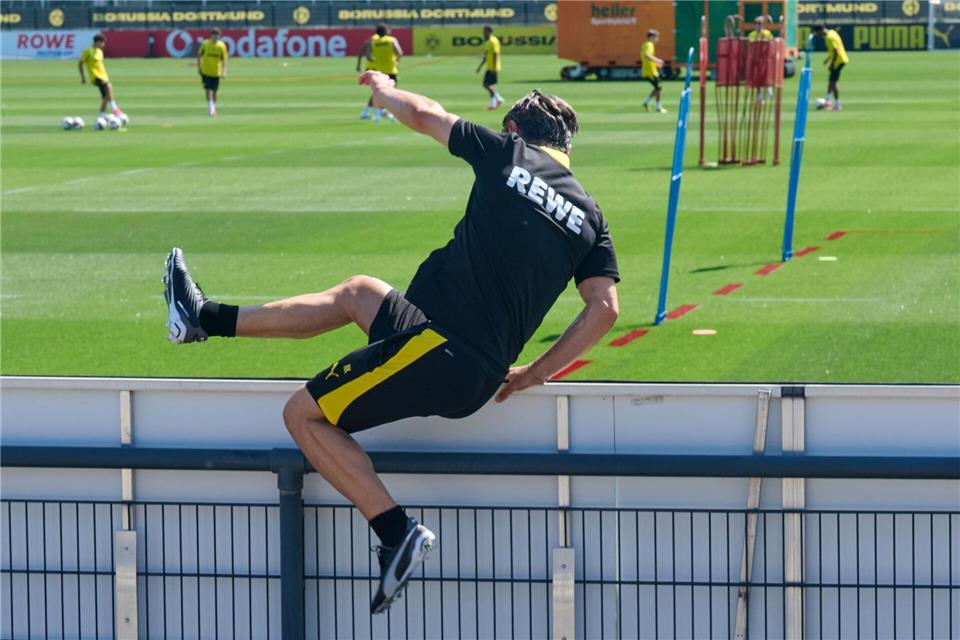 Borussia Dortmunds Trainer Niko Kovac geht mit seinem Team auf Asienreise. (Archivbild)Bernd Thissen/dpa