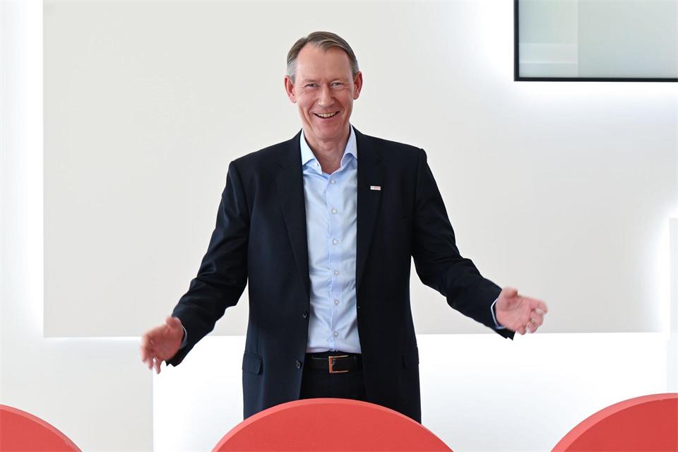 Bosch soll schneller und dezentraler werden. (Archivbild)Bernd Weißbrod/dpa
