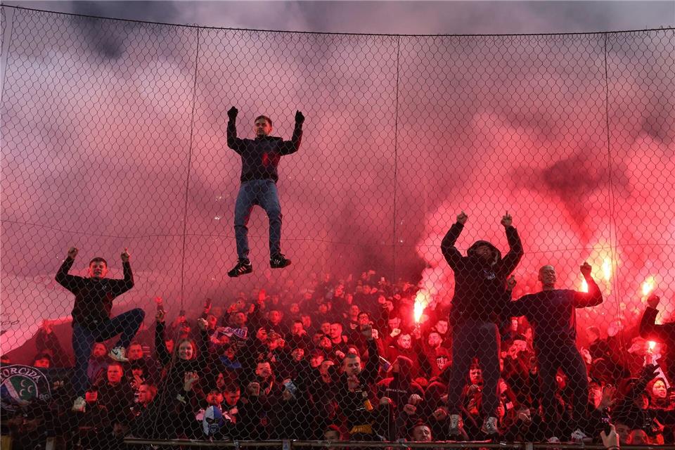 Bosnische Fans feierten eine große Party.Armin Durgut/AP/dpa