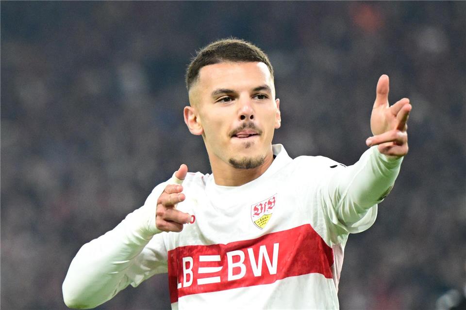 Bouanani erzielte per Heber seinen ersten Pflichtspieltreffer für den VfB.Bernd Weißbrod/dpa
