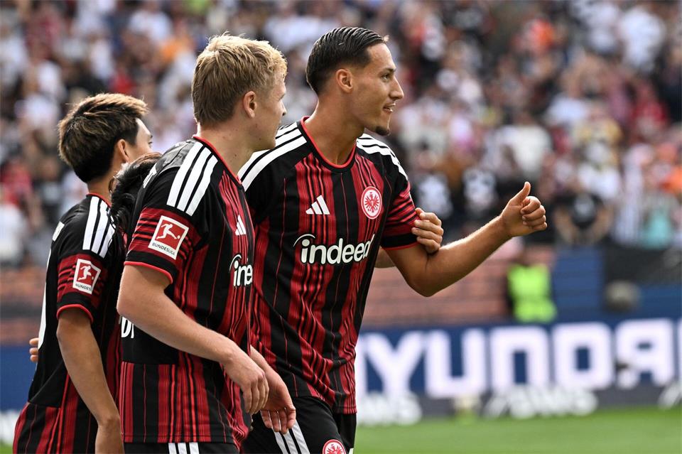 Brachte die Eintracht in Führung: Younes EbnoutalibFlorian Wiegand/dpa
