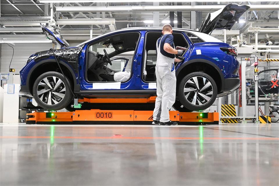 Branchenwechsel geplant? Bei technischen Qualifikationen ist die Aussicht gut.picture alliance/dpa/dpa-Zentralbild