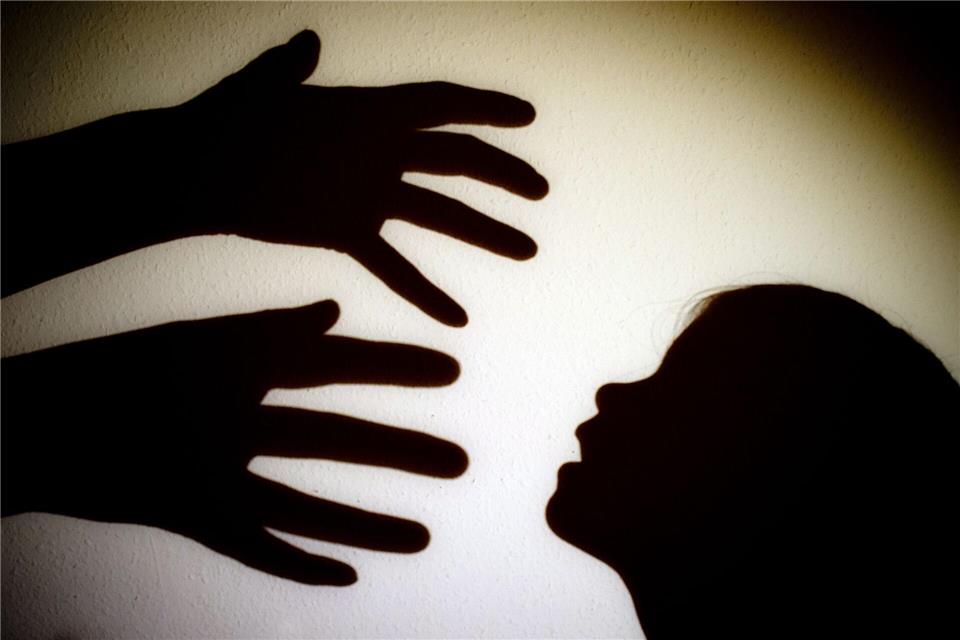 Brandenburg soll Kinderschutzambulanzen bekommen. (Symbolbild)Patrick Pleul/dpa-Zentralbild/dpa