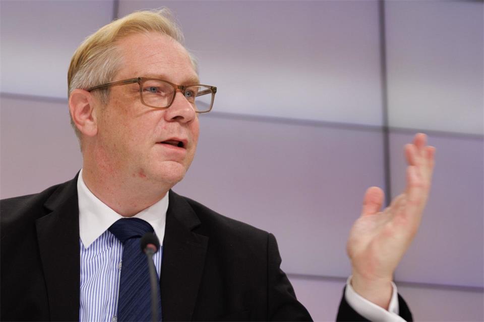 Brandenburgs Antisemitismusbeauftragter Andreas Büttner, ein ehemaliger Linke-Politiker, äußert sich zur Debatte über Antisemitismus in der Linken. (Archivbild)Carsten Koall/dpa