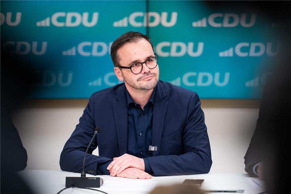 Brandenburgs CDU-Fraktionschef Jan Redmann äußert sich nach dem Bruch der SPD/BSW-Koalition.Christophe Gateau/dpa