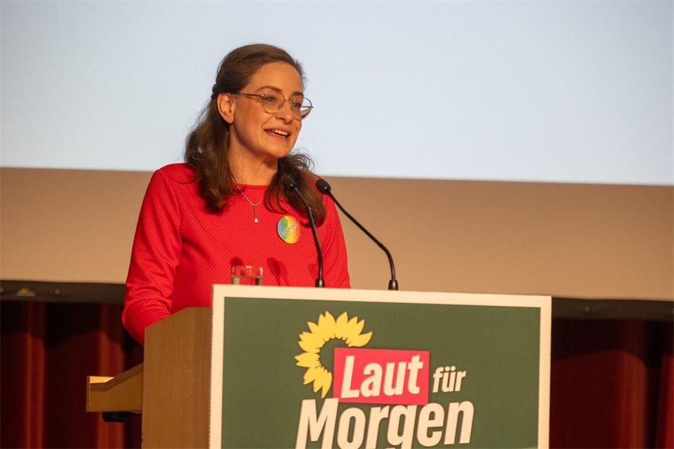 Brandenburgs Grünen-Landesvorsitzende Juliana Meyer hat angekündigt, dass sie nicht mehr für das Amt kandidieren will.Markus Pichlmaier/www.ideengruen.de/dpa