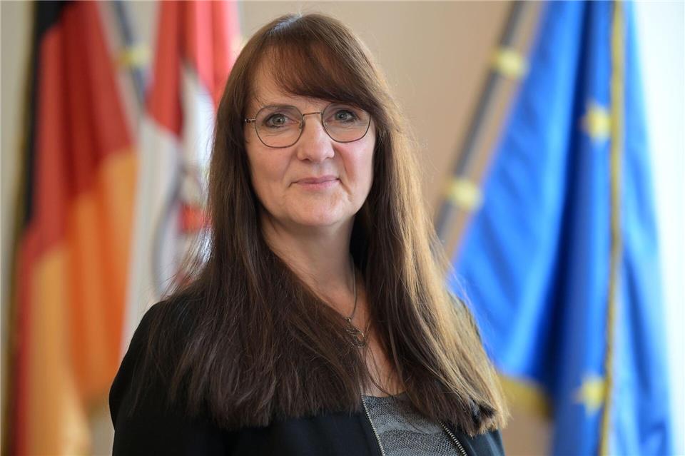 Brandenburgs Innenministerin Katrin Lange (SPD) will die Kompetenzen der Polizei erweitern. (Archivbild)Michael Bahlo/dpa