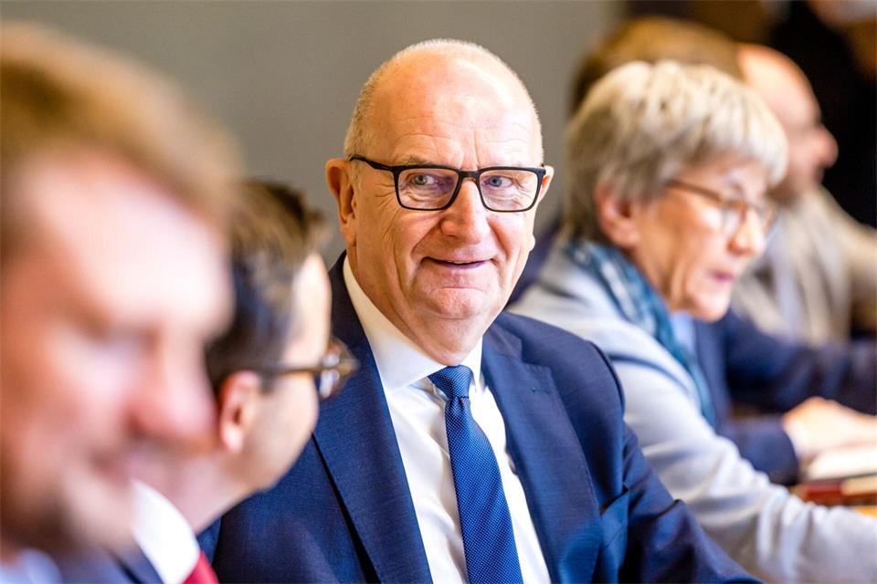 Brandenburgs Ministerpräsident Dietmar Woidke (SPD) setzt auf Erfolge seiner rot-schwarzen Koalition.Frank Hammerschmidt/dpa