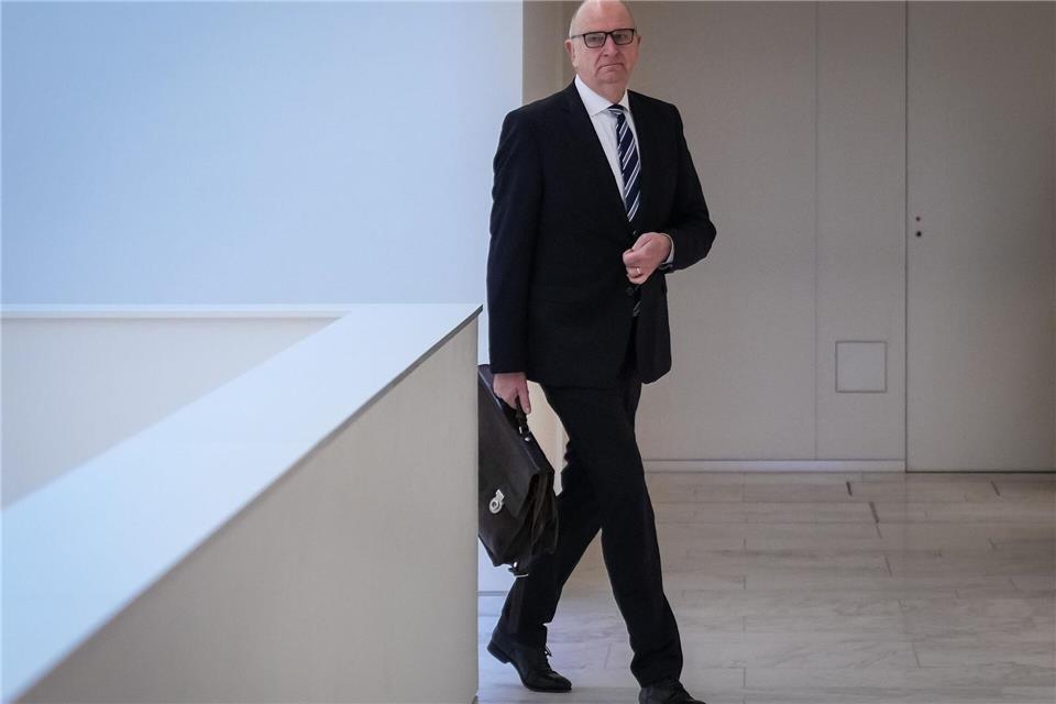 Brandenburgs Ministerpräsident Dietmar Woidke stellt mit CDU-Landeschef Jan Redmann den Koalitionsvertrag von SPD und CDU vor.Soeren Stache/dpa