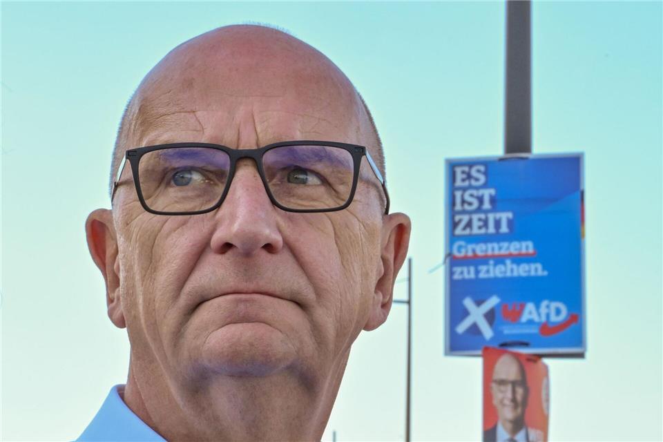 Brandenburgs SPD-Ministerpräsident Dietmar Woidke: „Solange die AfD nicht verboten ist, halte ich es grundsätzlich für rechtlich schwierig, Parteimitglieder zu benachteiligen.“ (Archivbild)Patrick Pleul/dpa