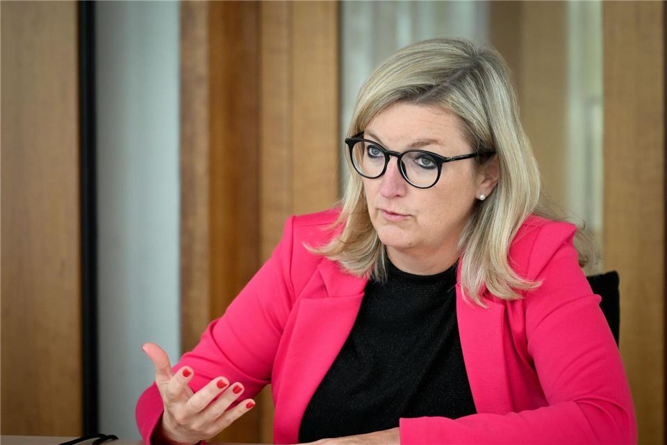 Brandenburgs Wirtschafts- und Europaministerin Martina Klement (CSU) will die Partnerschaft mit der Woiwodschaft Westpommern in Polen ausbauen. (Archivbild)Soeren Stache/dpa