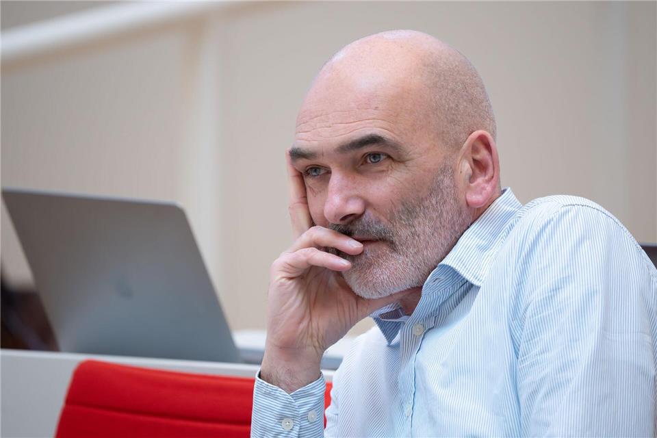 Brandenburgs stellvertretender BSW-Fraktionsvorsitzender Dorst strebt eine Trennung von Amt und Mandat an (Archivbild).Soeren Stache/dpa