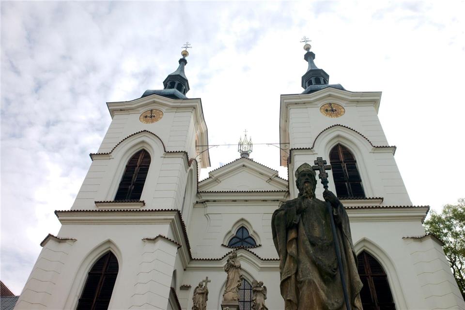 Brauen, wo gebetet wird: Das Kloster Želiv mit eigener Brauerei liegt rund zehn Kilometer westlich von Humpolec.Michael Heitmann/dpa-tmn