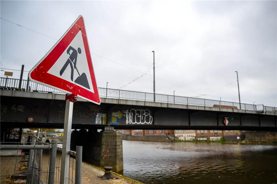 Bremen will Brücken schneller sanieren und ersetzen. (Archivfoto)Sina Schuldt/dpa