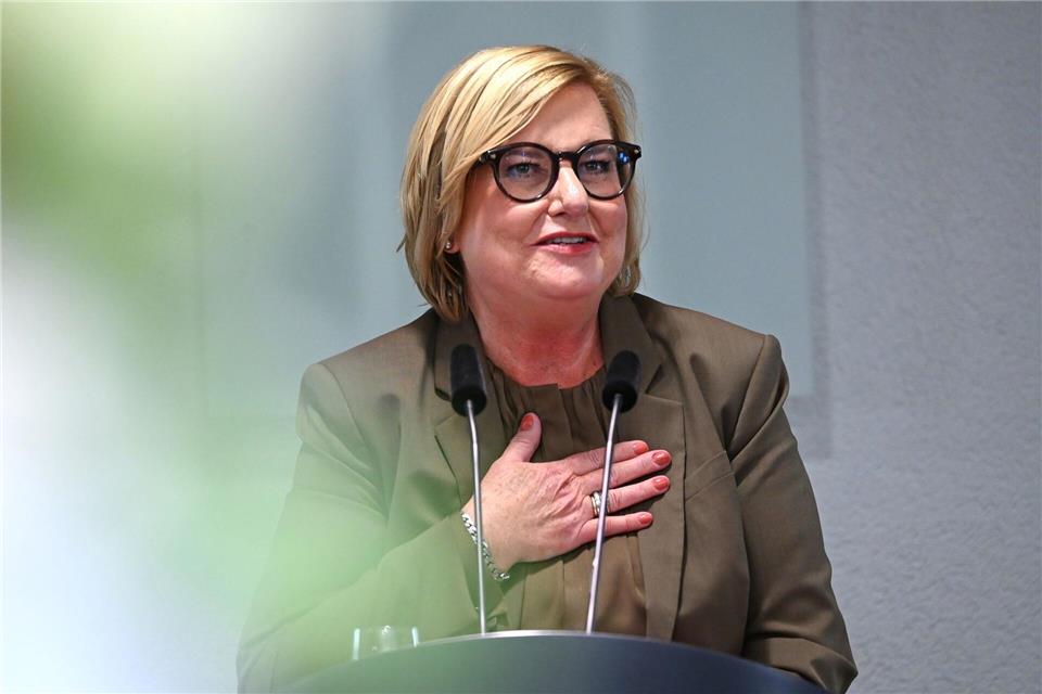 Bremens Innensenatorin über Angriffe: „Erschreckend“. (Archivbild)Elisa Schu/dpa