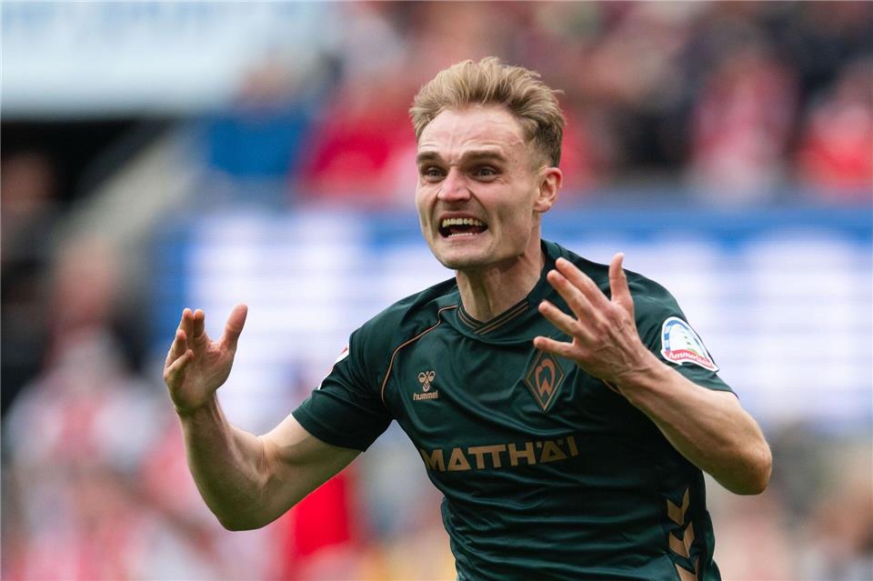 Bremer Frust: Abwehrspieler Amos Pieper bei der Niederlage in Köln.Marius Becker/dpa