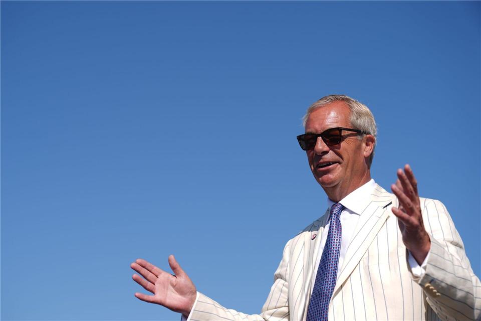 Brexit-Vorkämpfer Nigel Farage kehrt wieder ins Parlament zurück. Joe Giddens/PA Wire/dpa