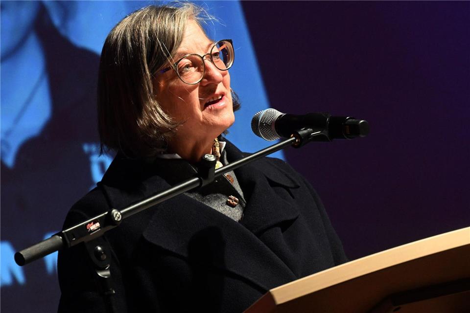 Bürgermeisterin Elisabeth Koch (CSU) hatte die Benennung des Kurparks nach Laura Dahlmeier vorangebracht. Felix Hörhager/dpa