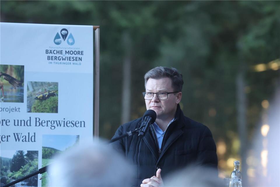 Bund, Land und Projektpartner investieren mehr als 10 Millionen Euro in ein Naturschutzprojekt im Thüringer Wald.Bodo Schackow/dpa