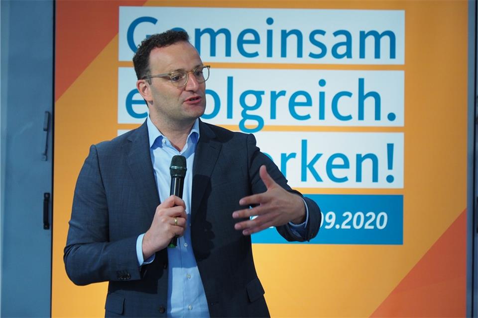 Bundesgesundheitsminister Jens Spahn ist aktuell auf Wahlkampftour im Westmünsterland, um seine CDU-Parteikollegen im Kommunalwahlkampf zu unterstützen. Am Wochenende war er auch in Raesfeld und Heiden.
