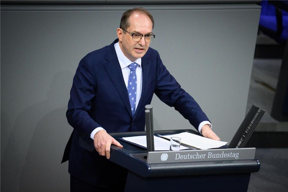 Bundesinnenminister Alexander Dobrindt (CSU) im Deutschen Bundestag. (Archivbild) Bernd von Jutrczenka/dpa