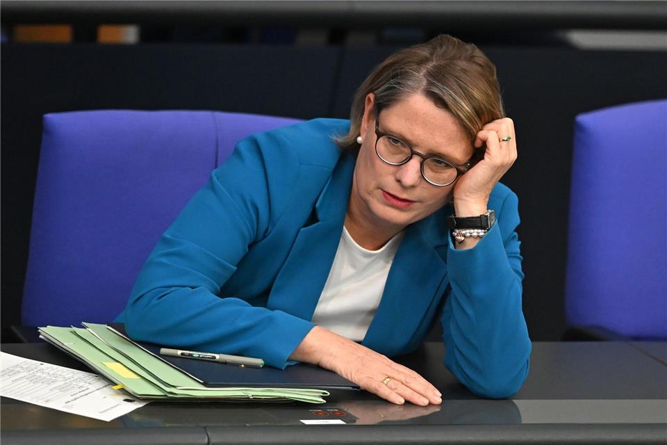 Bundesjustizministerin Stefanie Hubig (SPD) ist zuversichtlich, dass die Koalition sich in Richtung „Nur Ja heißt Ja“ bewegen wird. (Archivfoto)Elisa Schu/dpa