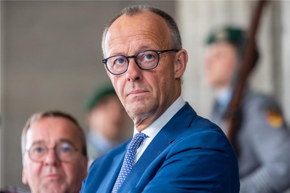 Bundeskanzler Friedrich Merz (CDU) erwartet große Fortschritte durch den Koalitionsausschuss. Michael Kappeler/dpa POOL/dpa
