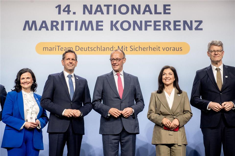 Bundeskanzler Friedrich Merz (CDU) ist Schirmherr der Nationalen Maritimen Konferenz. Hauke-Christian Dittrich/dpa