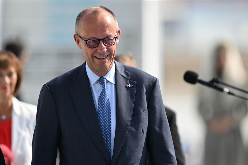 Bundeskanzler Friedrich Merz (CDU) spricht am Montag in der Kölner Uni (Archivbild). Muhammed Abdullah Kurtar/Anadolu Pool via AP/dpa