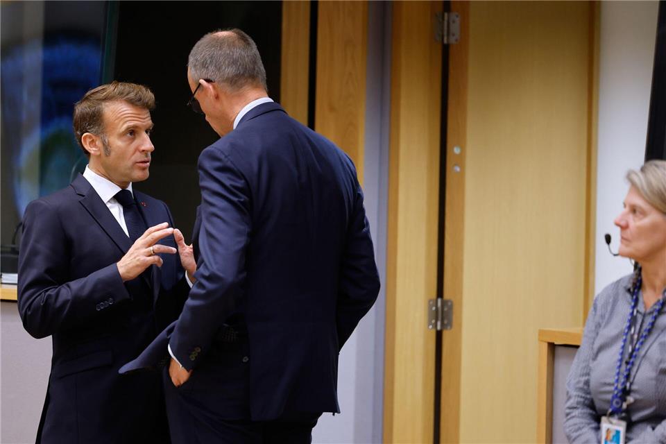 Bundeskanzler Friedrich Merz (CDU) und der französische Präsident, Emmanuel Macron, haben zum „Summit on European Digital Sovereignty“ eingeladen. (Archivfoto)Geert Vanden Wijngaert/AP/dpa