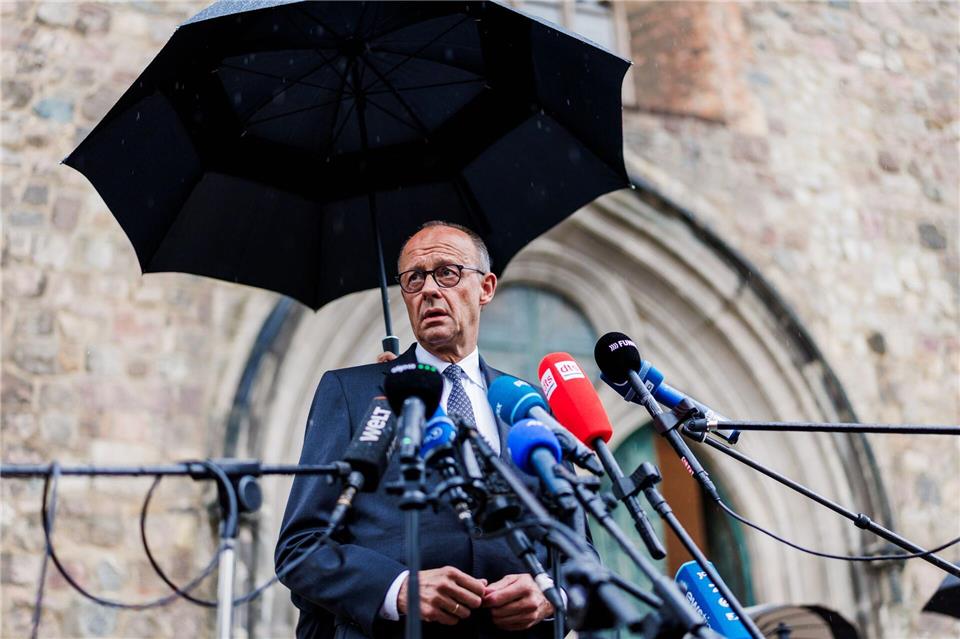 Bundeskanzler Friedrich Merz: „Wir sind mehr, wir sind stärker.“Christoph Soeder/dpa