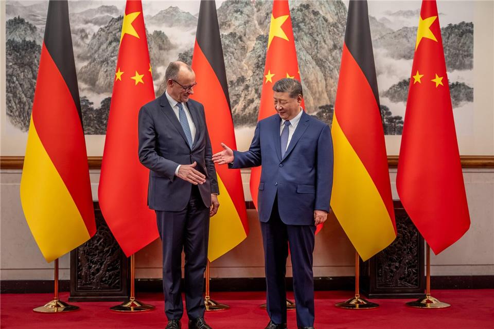 Bundeskanzler Merz reiste kürzlich nach Peking und schlug milde Töne an. (Archivbild)Michael Kappeler/dpa