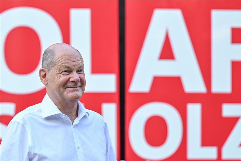 Bundeskanzler Olaf Scholz will in seinem Wahlkreis Potsdam wieder zur Bundestagswahl antreten (Archivbild).Patrick Pleul/dpa
