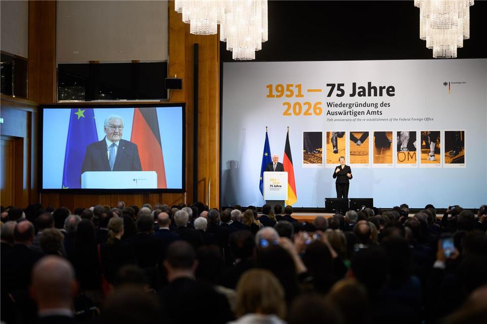 Bundespräsident Frank-Walter Steinmeier appelliert an die Mitarbeiter des Auswärtigen Amts: Verlieren Sie den Kompass nicht.Bernd von Jutrczenka/dpa