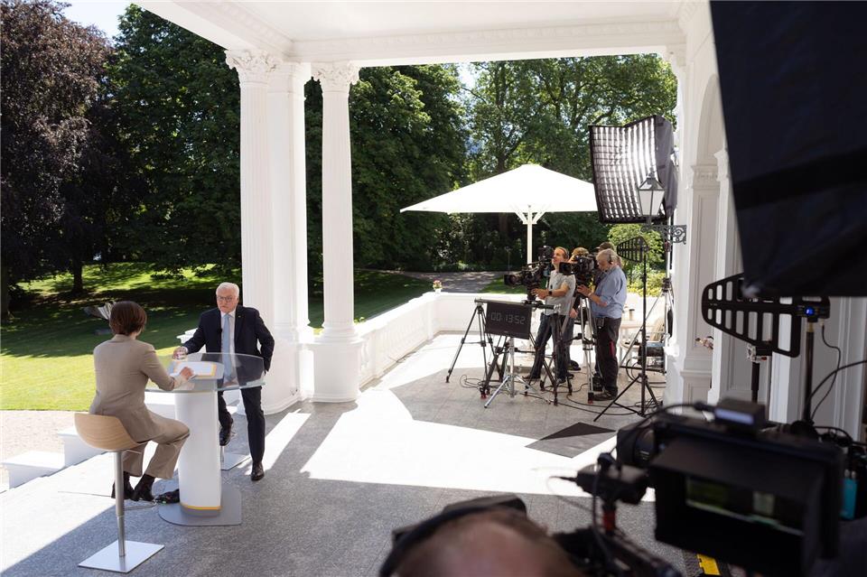 Bundespräsident Frank-Walter Steinmeier im ZDF-SommerinterviewBen Knabe/ZDF/dpa
