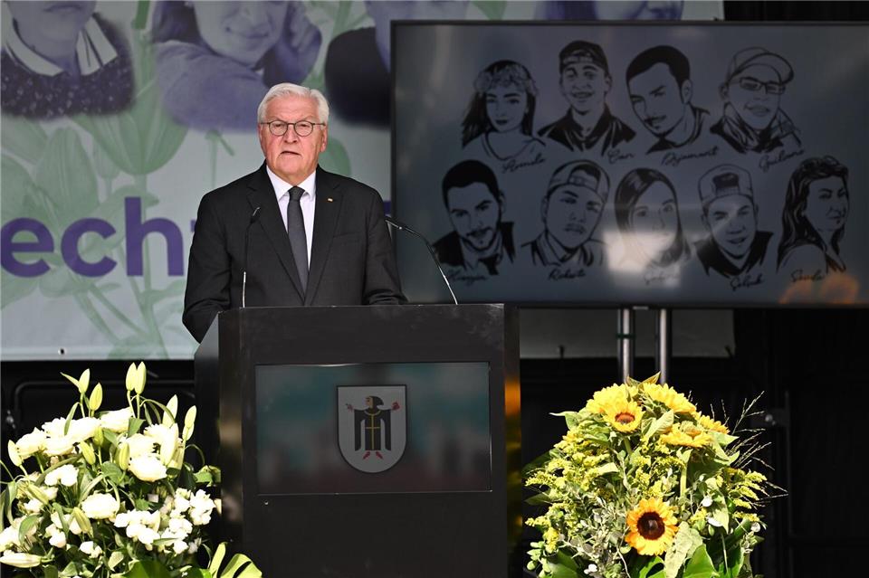 Bundespräsident Steinmeier erinnert an die Opfer des OEZ-Attentats.Sven Hoppe/dpa