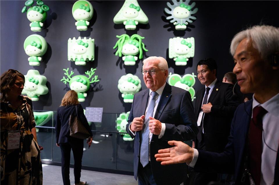 Bundespräsident Steinmeier eröffnet den Deutschen Nationentag bei der Expo 2025.Bernd von Jutrczenka/dpa