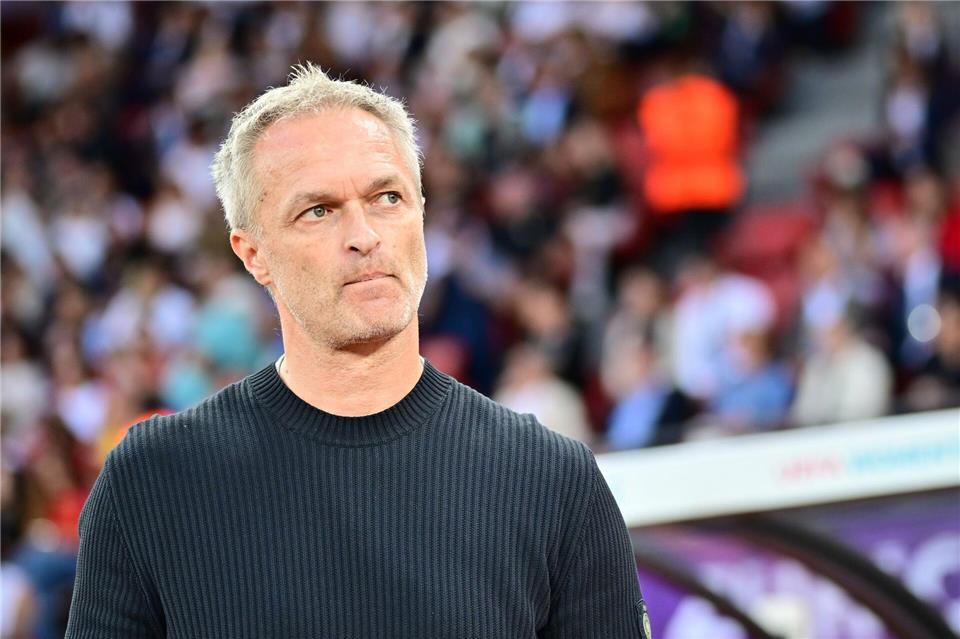 Wück fordert mehr Einsatzzeiten für DFB-Spielerinnen Bundestrainer Christian Wück will seine Auswahlspielerinnen im Liga-Betrieb öfter spielen sehen. (Archivbild) Sebastian Christoph Gollnow/dpa