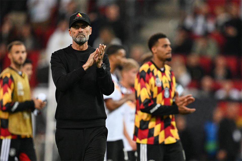 Bundestrainer Jürgen Klopp nach der Niederlage gegen Griechenland. Sven Hoppe/dpa