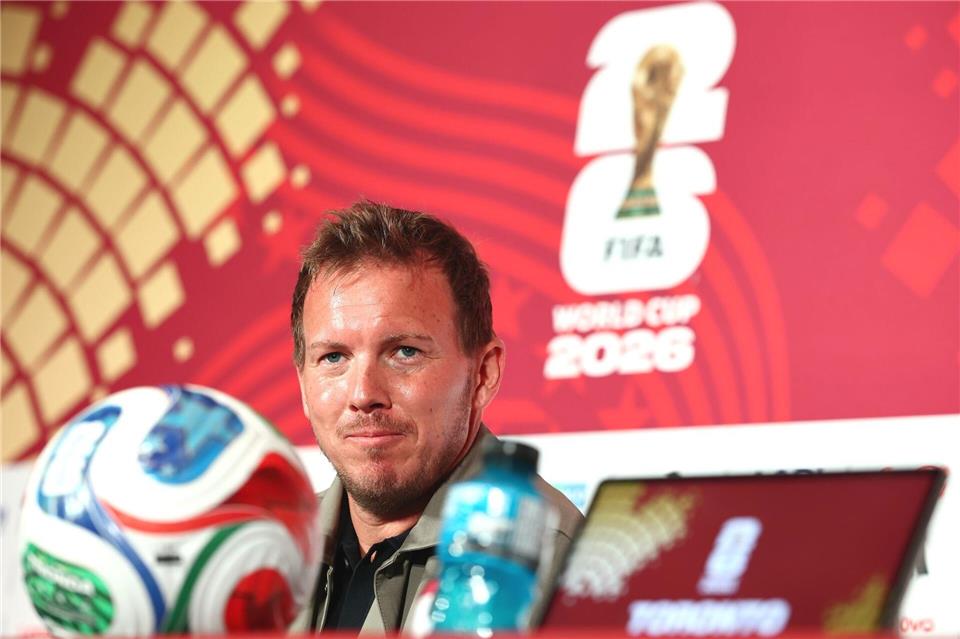 Bundestrainer Julian Nagelsmann wünscht Ex-Eintracht-Coach Dino Toppmöller für dessen neuen Job alles Gute.Christian Charisius/dpa