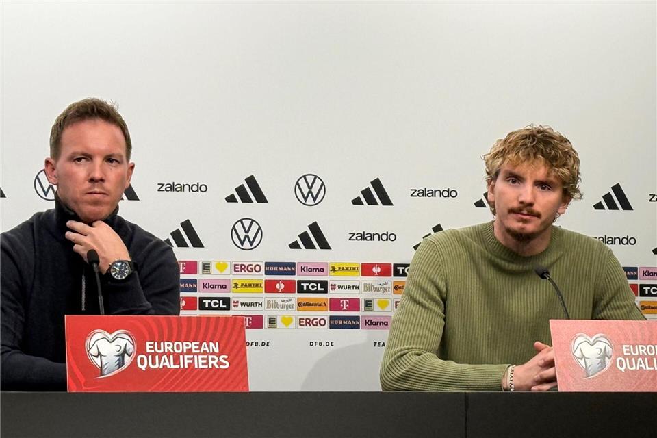 Bundestrainer Nagelsmann (l.) setzt auch auf Nick Woltemade (r.). Arne Richter/dpa
