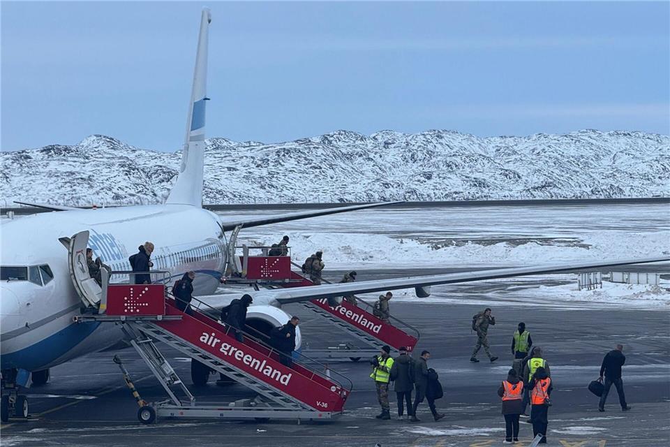 Bundeswehr-Team kommt abends auf Grönland anJulia Wäschenbach/dpa