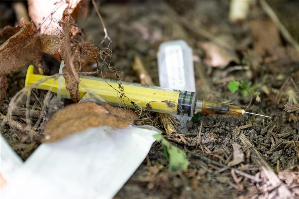 Bundesweit hat die Zahl der Drogentoten einen Höchststand erreicht. (Symbolbild)Fabian Sommer/dpa
