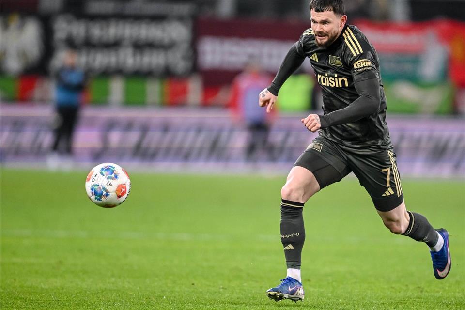 Burkes Physis soll für Union Berlin ein Plus im Angriff bringen. (Archivbild) Harry Langer/dpa