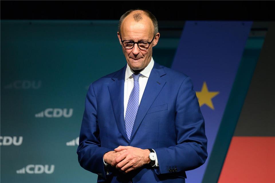 CDU-Bundeschef Friedrich Merz fordert die SPD zum Einlenken in der Migrationspolitik auf.Robert Michael/dpa