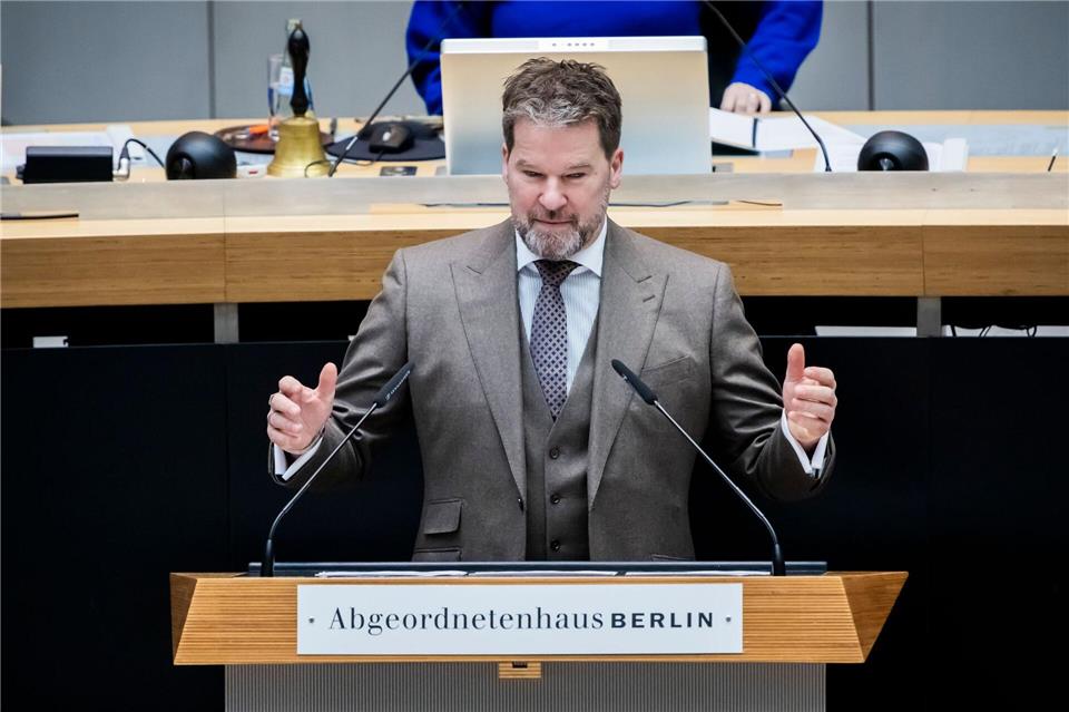 CDU-Fraktionschef Dirk Stettner und die übrigen Abgeordneten seiner Partei reisen zusammen nach Rheinland-Pfalz.Christoph Soeder/dpa