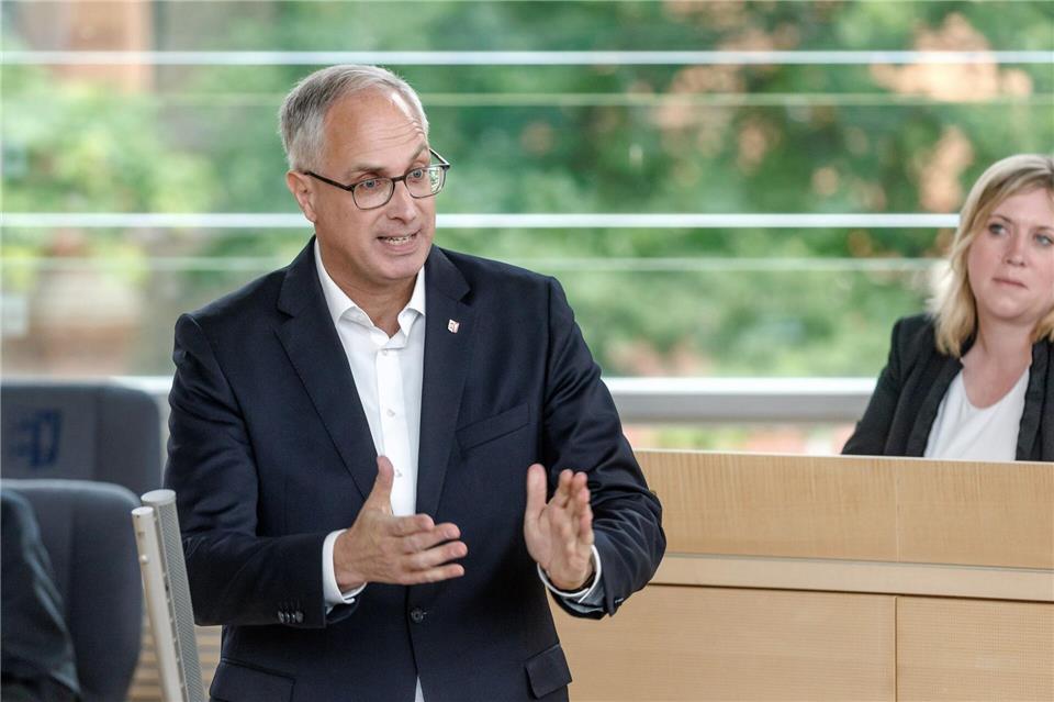 CDU-Fraktionschef Tobias Koch sieht gute Chancen für Schleswig-Holsteins Wirtschaft. (Archivbild)Markus Scholz/dpa