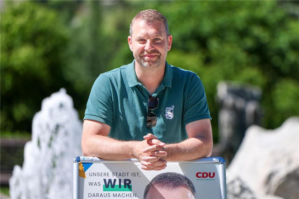 CDU-Kandidat Marcus Hoffmann hatte sich knapp gegen Stefan Hartung von den Freien Sachsen durchgesetzt. (Archivbild)Jan Woitas/dpa