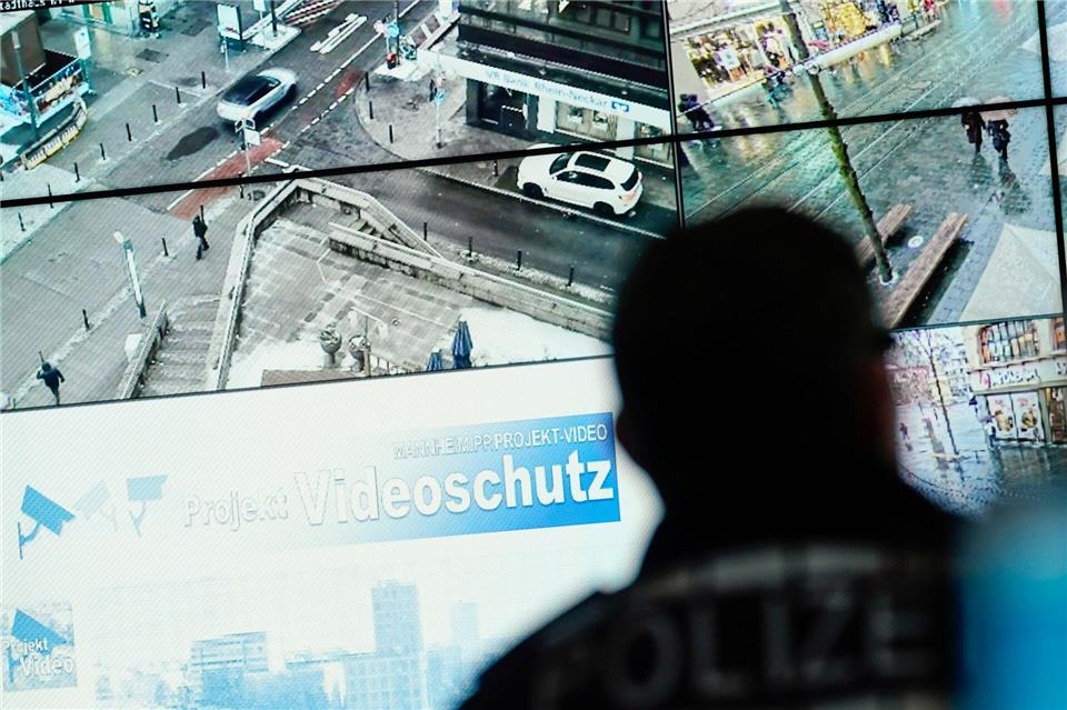 CDU-Landes- und Fraktionschef Manuel Hagel will eine Videoüberwachung wie in Mannheim auch in anderen Städten möglich machen. (Archivbild)Uwe Anspach/dpa